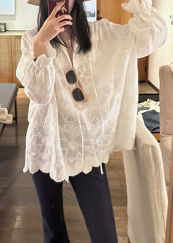 レース刺繍ブラウス
